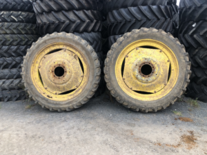 JD Row Crop Wheels 340/85R48 & 320/85R32