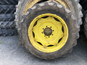 JD Row Crop Wheels 340/85R48 & 320/85R32