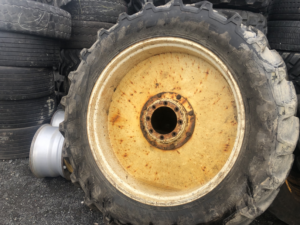 Full Set NH Row Crop Wheels With Alliance Tyres