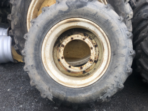 Full Set NH Row Crop Wheels With Alliance Tyres