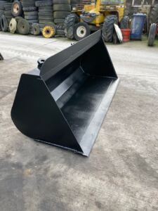 New 7ft6 Pin & Cone (Matbro) Bucket