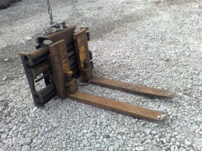 Hydraulic Width Adjust Pallet Forks