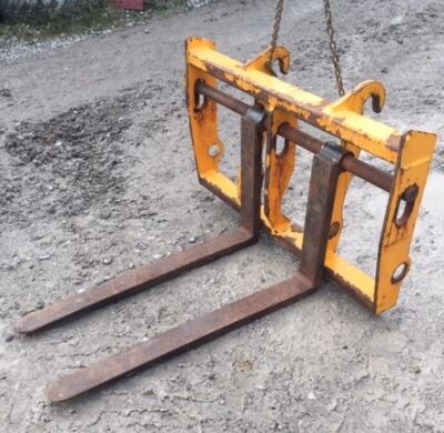 Genuine JCB Pallet Forks