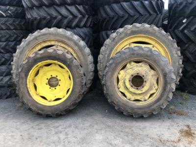 JD Row Crop Wheels 340/85R48 & 320/85R32